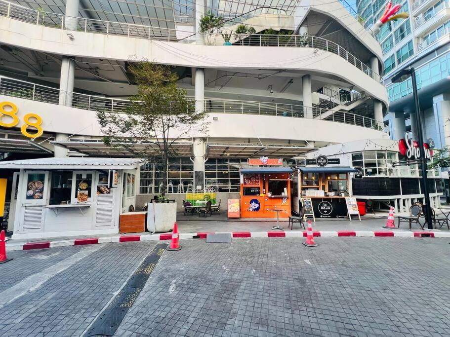 Cozy Spacious 1br 2bed 4pax 200m Bts Phrakhanong, 10min Thonglor Ekkamai