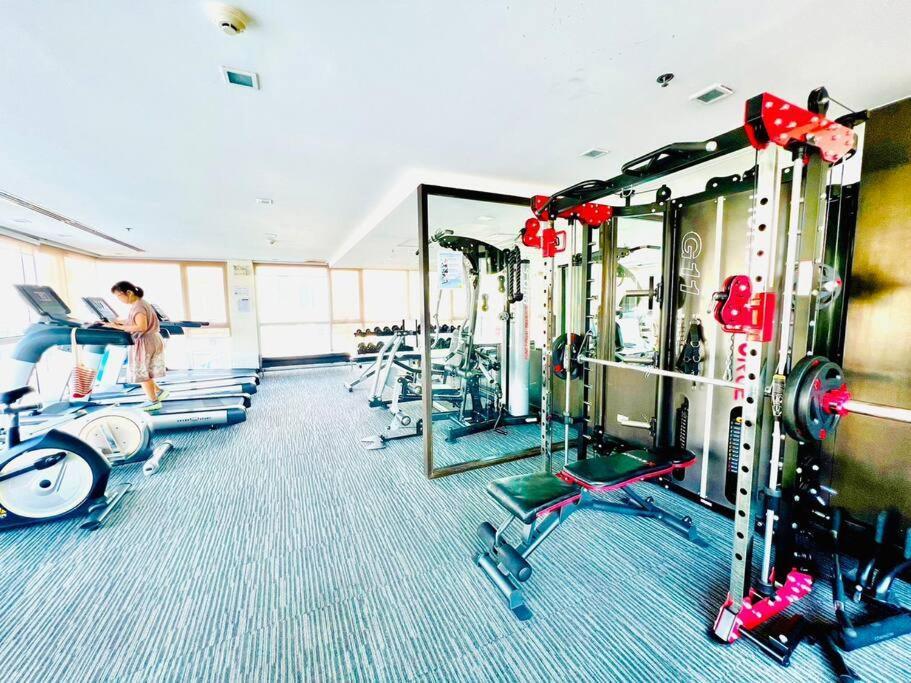 Cozy Spacious 1br 2bed 4pax 200m Bts Phrakhanong, 10min Thonglor Ekkamai Pangsapuri Bangkok