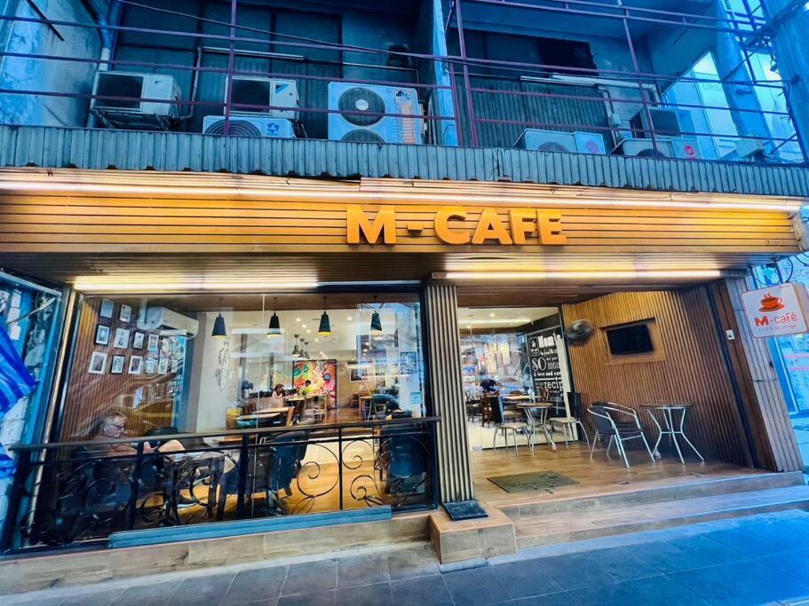 Cozy Spacious 1br 2bed 4pax 200m Bts Phrakhanong, 10min Thonglor Ekkamai Pangsapuri *